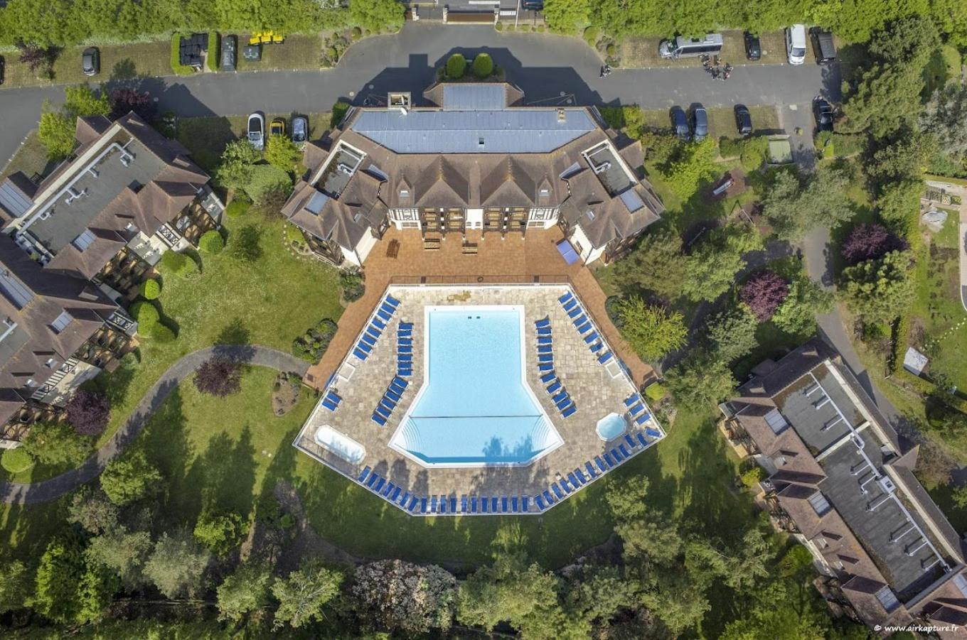 Petit Golf Privee Piscine Chauffee * Deauville